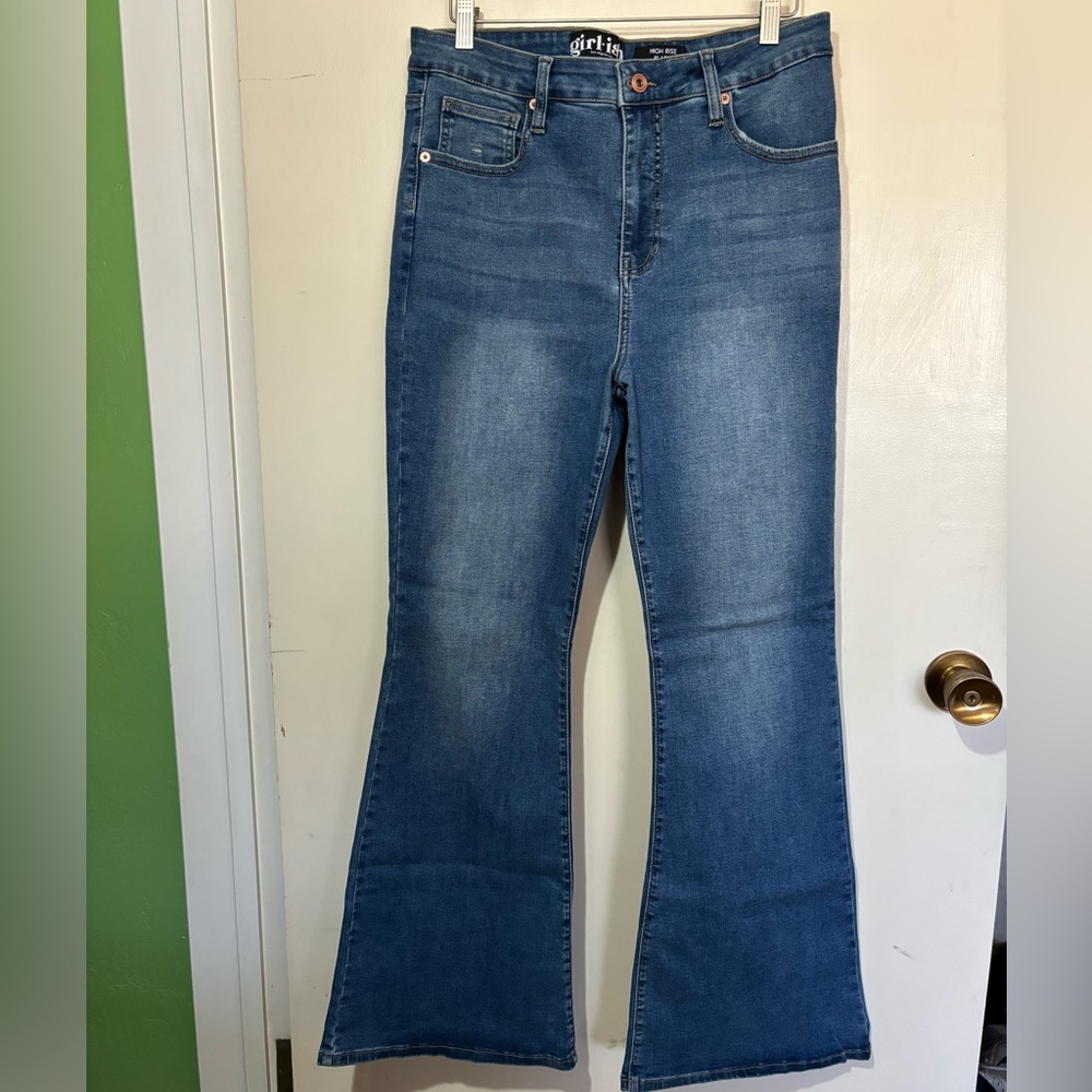Bell Bottom/ Boot cut jeans